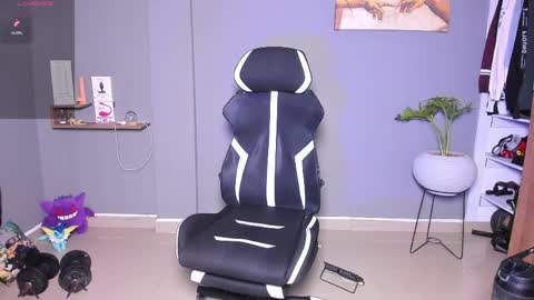 Snapshot of jordanrossie chatting on 04-10-26, 03:01 JordanRossie online show from 04-10-26, 03:01