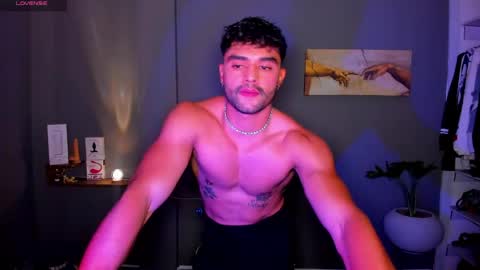 Snapshot of jordanrossie chatting on 04-14-26, 12:49 JordanRossie online show from 04-14-26, 12:49