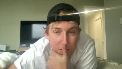 Snapshot of jorddiickzilla chatting on 05-19-26, 04:30 jorddiickzilla online show from 05-19-26, 04:30