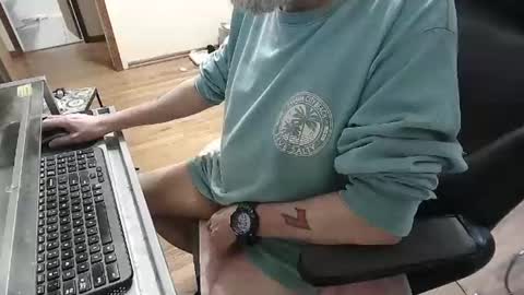 Snapshot of jorigwm chatting on 02-23-25, 03:13 jorigwm online show from 02-23-25, 03:13