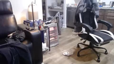 Snapshot of josefturner1 chatting on 02-12-26, 11:44 Josef online show from 02-12-26, 11:44