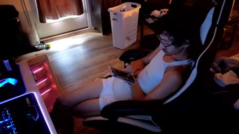 Josef online show from 07-18-26, 10:46