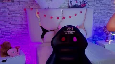 Joselyn  online show from 02-12-26, 11:49