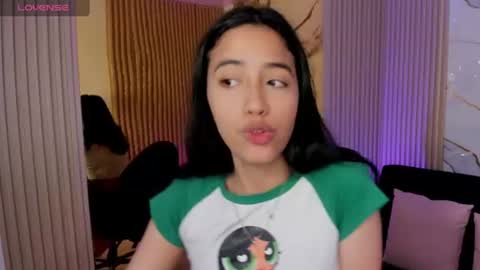 Snapshot of joselyn_tay chatting on 06-17-26, 12:07 Joselyn online show from 06-17-26, 12:07