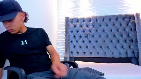 joseph_vans online show from 06-01-26, 03:41