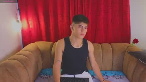Snapshot of josethariaz25 chatting on 06-11-26, 11:19 JOSETH ARIAZ online show from 06-11-26, 11:19