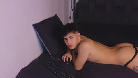 Snapshot of josethariaz25 chatting on 07-09-26, 12:20 JOSETH ARIAZ online show from 07-09-26, 12:20