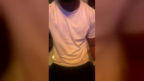 Snapshot of josh5002 chatting on 02-14-26, 01:30 josh5002 online show from 02-14-26, 01:30
