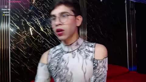 joshua_saenz_ online show from 05-24-26, 10:48