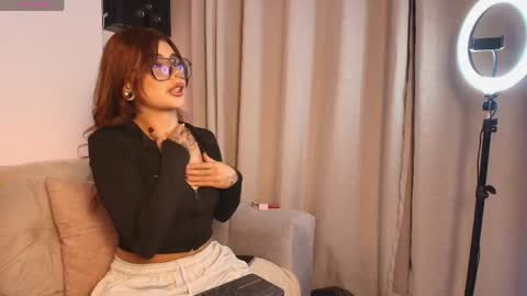 josephine   independent model    online show from 04-09-26, 08:09