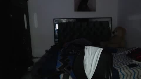 jota_moore online show from 03-25-26, 06:47