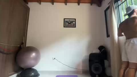 Im Jouliano online show from 03-16-26, 10:14