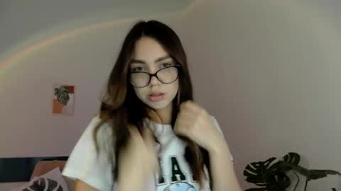 Snapshot of joyandlove chatting on 06-07-26, 02:16 Ti online show from 06-07-26, 02:16