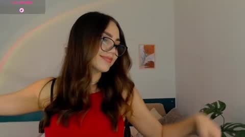 Snapshot of joyandlove chatting on 06-18-26, 05:28 Ti online show from 06-18-26, 05:28
