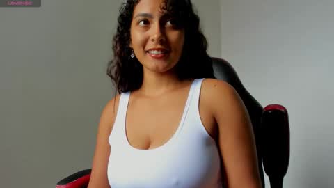 sofiaparker8 online show from 03-10-26, 07:41