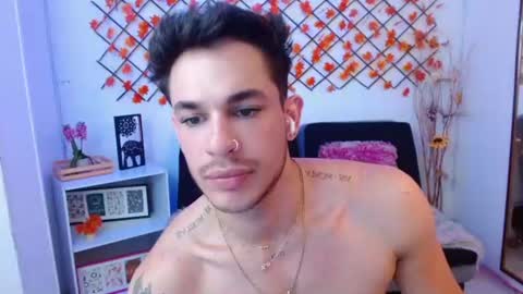 Juan online show from 07-10-26, 02:38