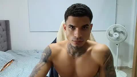 juan_gomez_1 online show from 01-19-26, 09:02