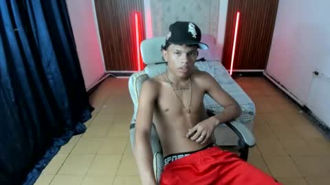 Snapshot of juan_mhata chatting on 07-08-26, 01:32 Juan Mhata online show from 07-08-26, 01:32