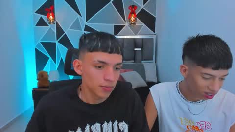 JuanSteven online show from 03-10-26, 03:33