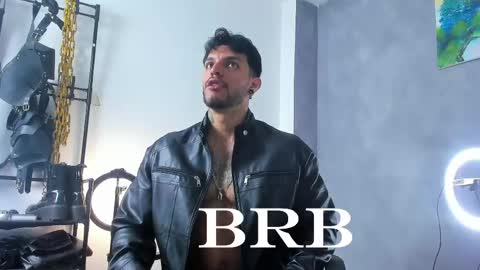 Snapshot of juanbladde chatting on 06-07-26, 12:59 Juan Esteban online show from 06-07-26, 12:59