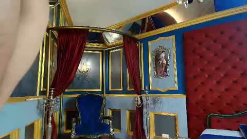 Snapshot of juanbladde chatting on 07-17-26, 11:39 Juan Esteban online show from 07-17-26, 11:39