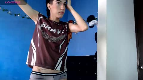 Snapshot of juandii26 chatting on 05-27-26, 08:39 juandi online show from 05-27-26, 08:39