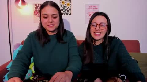 juanitaaa_ online show from 05-08-26, 07:03