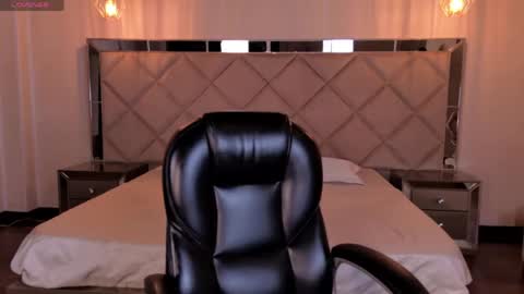 Snapshot of juanitaclay chatting on 05-10-26, 11:21 Juanita Clay online show from 05-10-26, 11:21