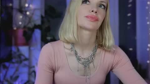 Goddess Julia online show from 07-11-26, 06:54