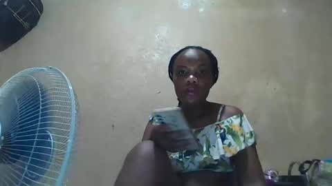 Snapshot of juice_petite3 chatting on 02-25-25, 12:58 juice_petite3 online show from 02-25-25, 12:58