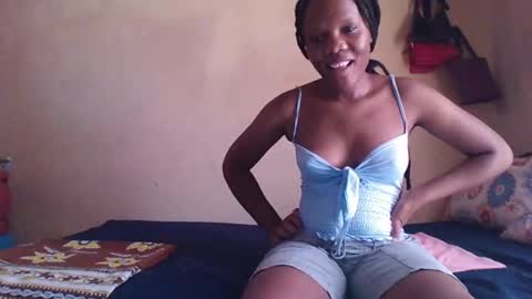 Snapshot of juice_petite3 chatting on 02-26-25, 09:32 juice_petite3 online show from 02-26-25, 09:32