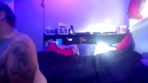 Juiceepawwg420 online show from 06-11-26, 12:58