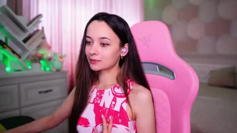 Angelina online show from 06-06-26, 12:21