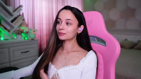 Angelina online show from 06-07-26, 12:31