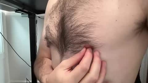 Snapshot of juicy_boy21 chatting on 10-22-25, 01:11 juicy boy21 online show from 10-22-25, 01:11