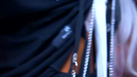 Jessye online show from 05-12-26, 07:55