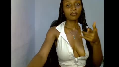 Snapshot of juicy_pinkpussy564197 chatting on 07-15-26, 11:48 olivia online show from 07-15-26, 11:48