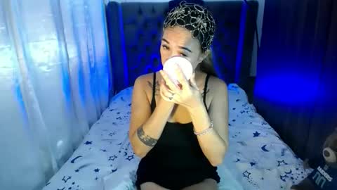 Den  online show from 03-06-26, 01:35