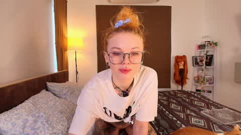 Hiya Im your sweet Lia online show from 10-12-25, 12:42