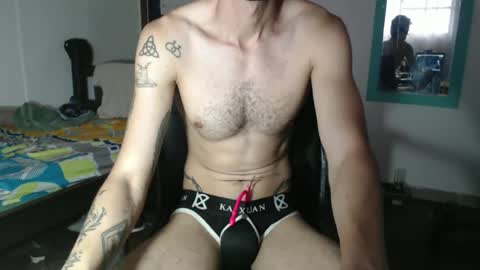 Snapshot of julfigo chatting on 06-29-26, 12:05 Julfigo online show from 06-29-26, 12:05