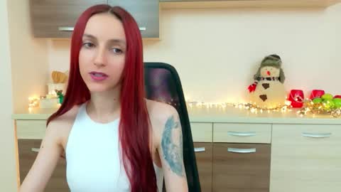 JuliaJae online show from 01-12-26, 07:13