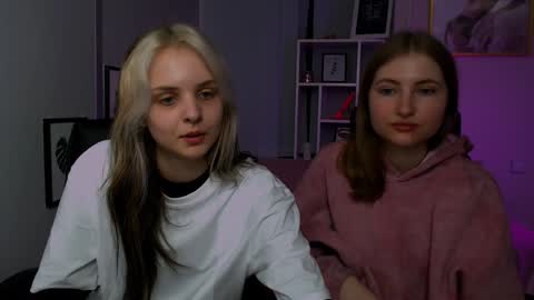 Julia  online show from 12-17-24, 10:55