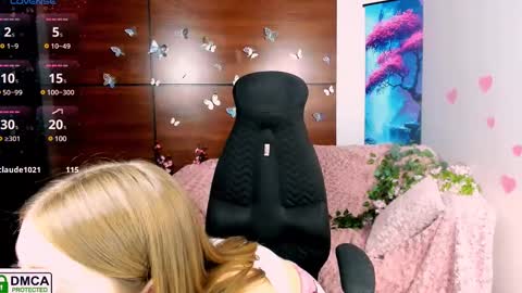 Julia  online show from 02-22-25, 01:46