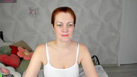 julia_suny online show from 05-15-26, 08:10