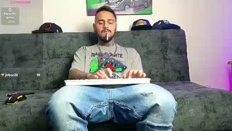 Snapshot of julian_tattoo chatting on 07-09-26, 10:36 Julian independent model online show from 07-09-26, 10:36