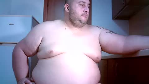 Snapshot of julianoparno chatting on 07-27-26, 12:50 Juliano online show from 07-27-26, 12:50