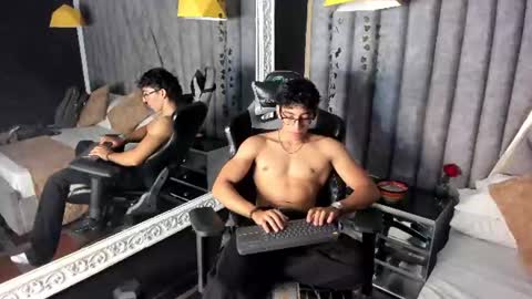 Julian online show from 07-24-26, 09:02