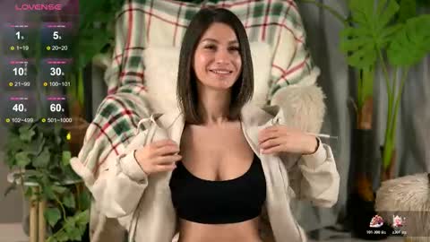 Julie online show from 03-04-26, 08:09