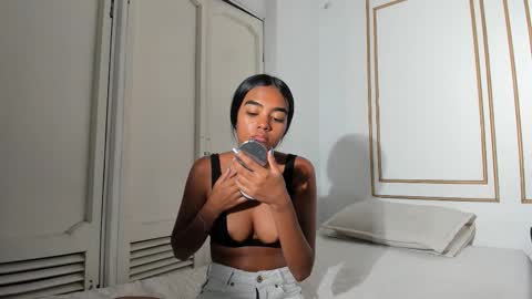 Juli online show from 03-18-26, 07:06