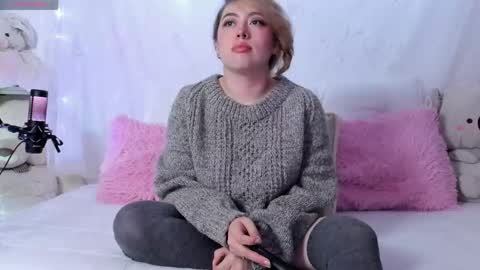 Juli  online show from 04-16-26, 04:35